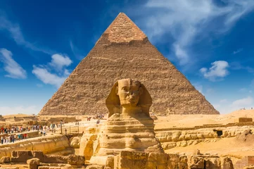 Foto auf Acrylglas Ägypten Ägyptische Sphinx. Kairo. Gizeh. Ägypten. Reise-Hintergrund. Architektonisches Denkmal. Die Gräber der Pharaonen. Urlaub Urlaub Hintergrundbild
