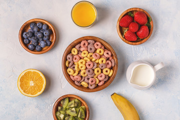 Colorful cereal rings in bowl.
