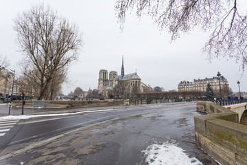 Paris under snow, March 1st 2018