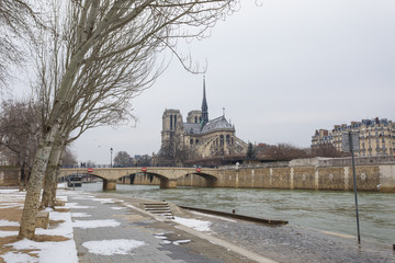 Paris under snow, March 1st 2018