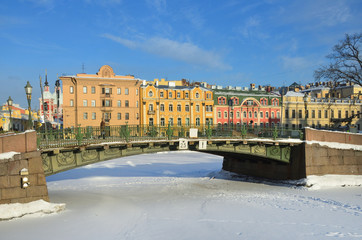 Санкт-Петербург, набережная реки Фонтнки зимой. Инженерный 1-й мост