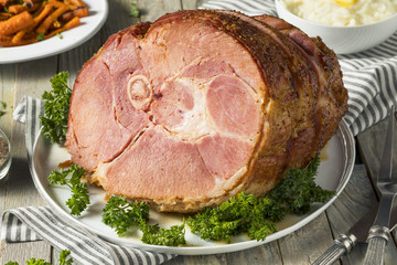 Homemade Glazed Easter Spiral Cut Ham