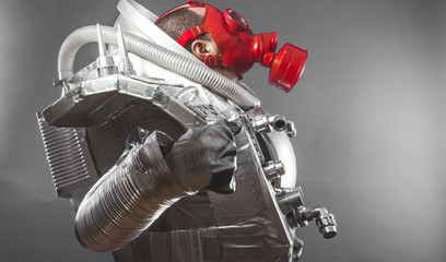 Cosmonaut astronaut, space man's costume made with cardboard and pieces of recycling, imagination...