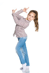 Little girl gesticulating.