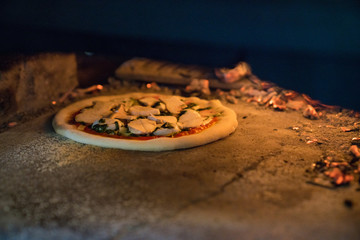 窯焼きピザ