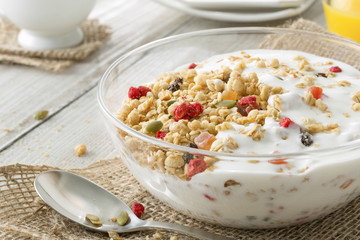 フルーツグラノーラ