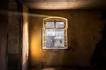 Fototapeta na wymiar old window with sunlight