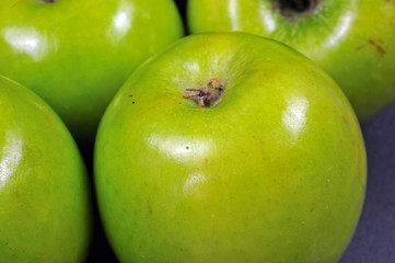 grüne Äpfel