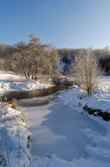 hiver froid riviere gel froid paysage environnement