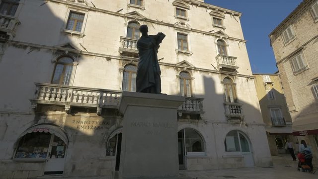Marko Marulic statue