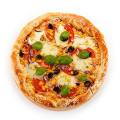 Vegetarian pizza with corn and olives 