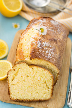 Sweet lemon sponge cake for tea