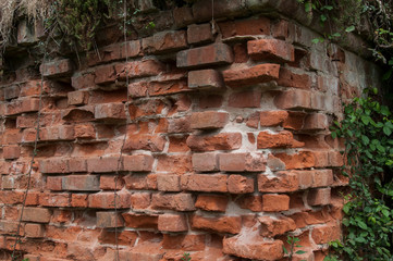 Mosteiro em ruínas e abandonado