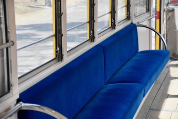電車の椅子