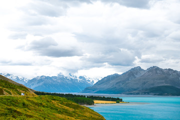 Fototapeta na wymiar Beautiful scene of mt cook national park with mountain, lake, road and cloudy at Peter's Lookout