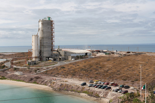 Fuel storage tanks