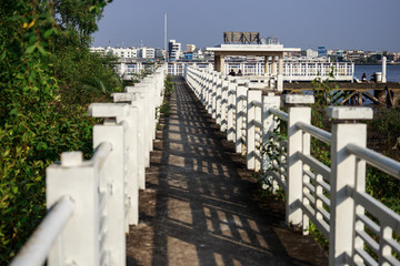 タイ　橋　ブリッジ　サムットプラカーン