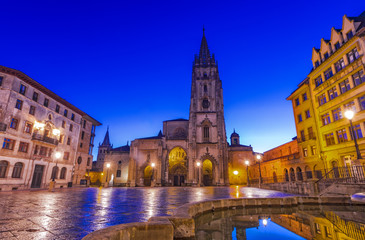Fototapeta na wymiar Asturias, Oviedo