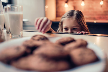 Little girl on kitchen