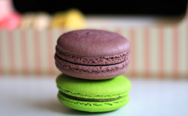 Chocolate and green tea macaron