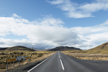 アイスランドの道路