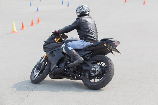 Motorcyclist in competitions