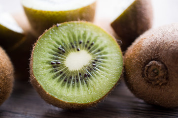 Fresh kiwi fruit on the Board
