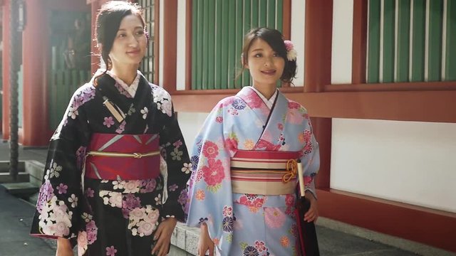 Two japanese girl wearing traditional clothes in Tokyo