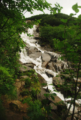 Водопад и тропа