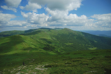 Тени облаков на склонах