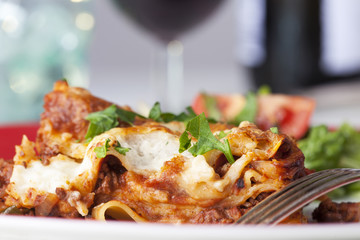 italienische Lasagne auf dem Teller