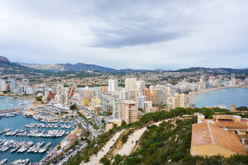 Fototapeta na wymiar View to Cale town in Spain from Ifach mountain