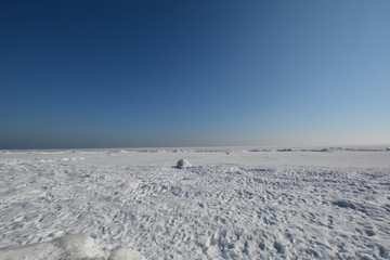 Eisschollen auf der Ostsee - Südstrand Göhren auf Rügen