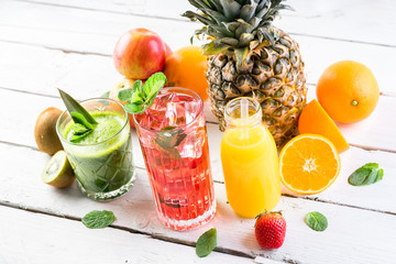 fresh fruit juice smoothie organic vegetable strawberry 