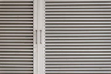 Aluminum cabinet door