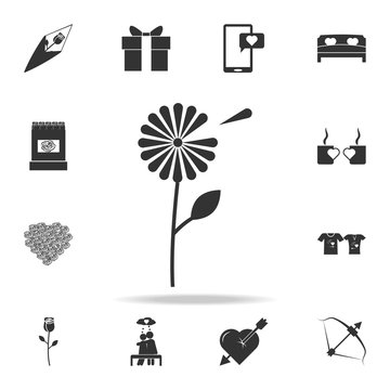 love flower icon. Love or couple element icon. Detailed set of signs and elements of love icons. Premium quality graphic design. One of the collection icons for websites