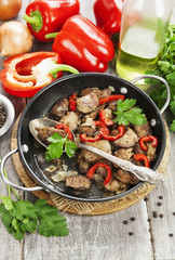 Lliver with sweet pepper