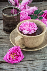 Fototapeta na wymiar tea rose