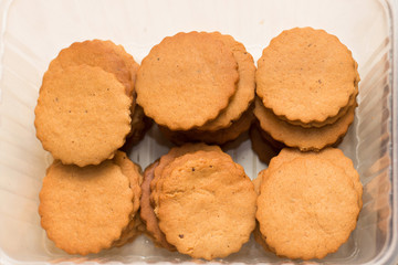 ruddy ginger biscuits