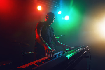 The Keyboard plays the electronic piano.
