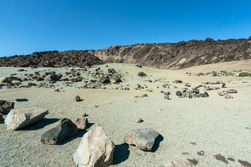 Teneriffa - Lavagestein in der Caldera Las Ca&ntilde;adas