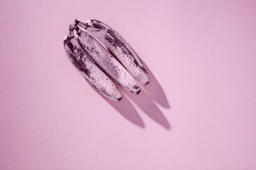 banana and pink color 