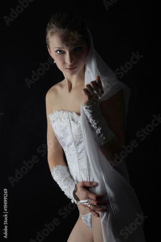 Braut In Sexy Hochzeitskleid A