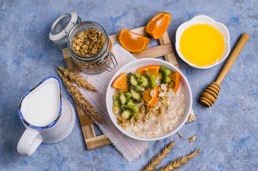 Oatmeal with fruit