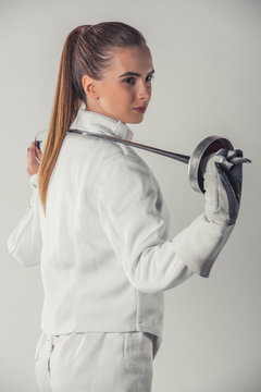 Attractive female fencer