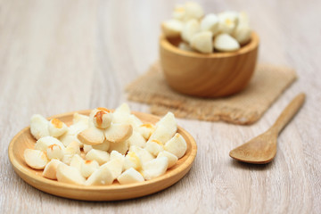 Thai Shortbread Cookies (Thai Dessert), Kanom Kleeb Lum Duen