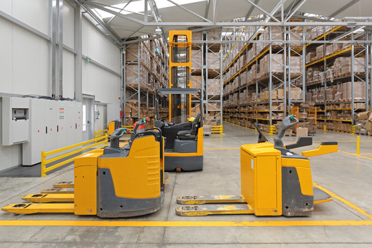 Electric Pallet Truck in Warehouse