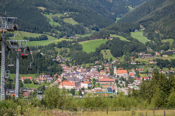 Fototapeta na wymiar Mautern in der Steiermark, Österreich