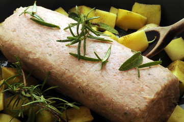 Rolo-de-carne Meatloaf Polpettone Köttfärslimpa Pain de viande Hackbraten Pastel de carne...