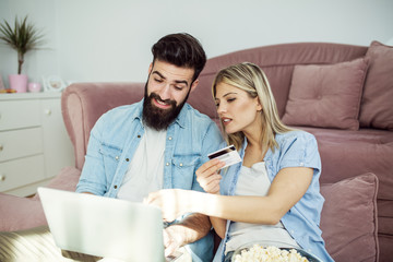 Couple buying online